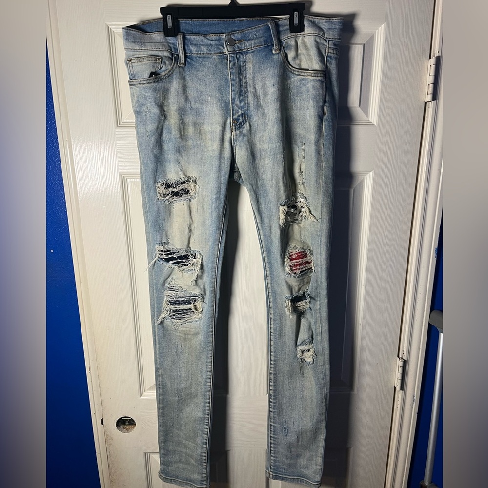 Distressed Light Blue Jeans